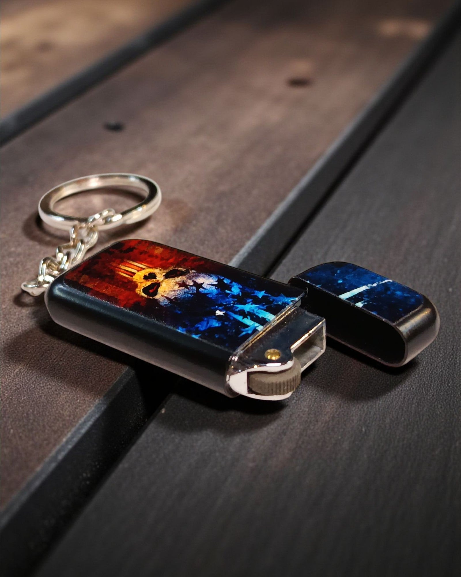 Skull & Star Lighter with Key Chain