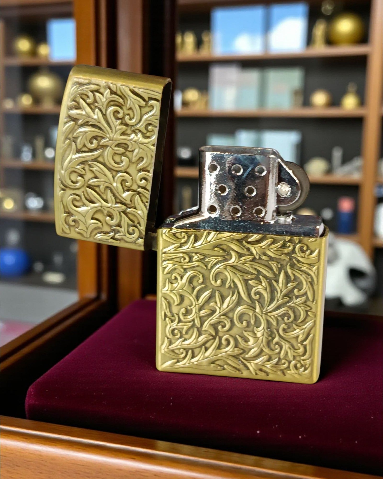 Zippo Style Leaf Print Gas Lighter