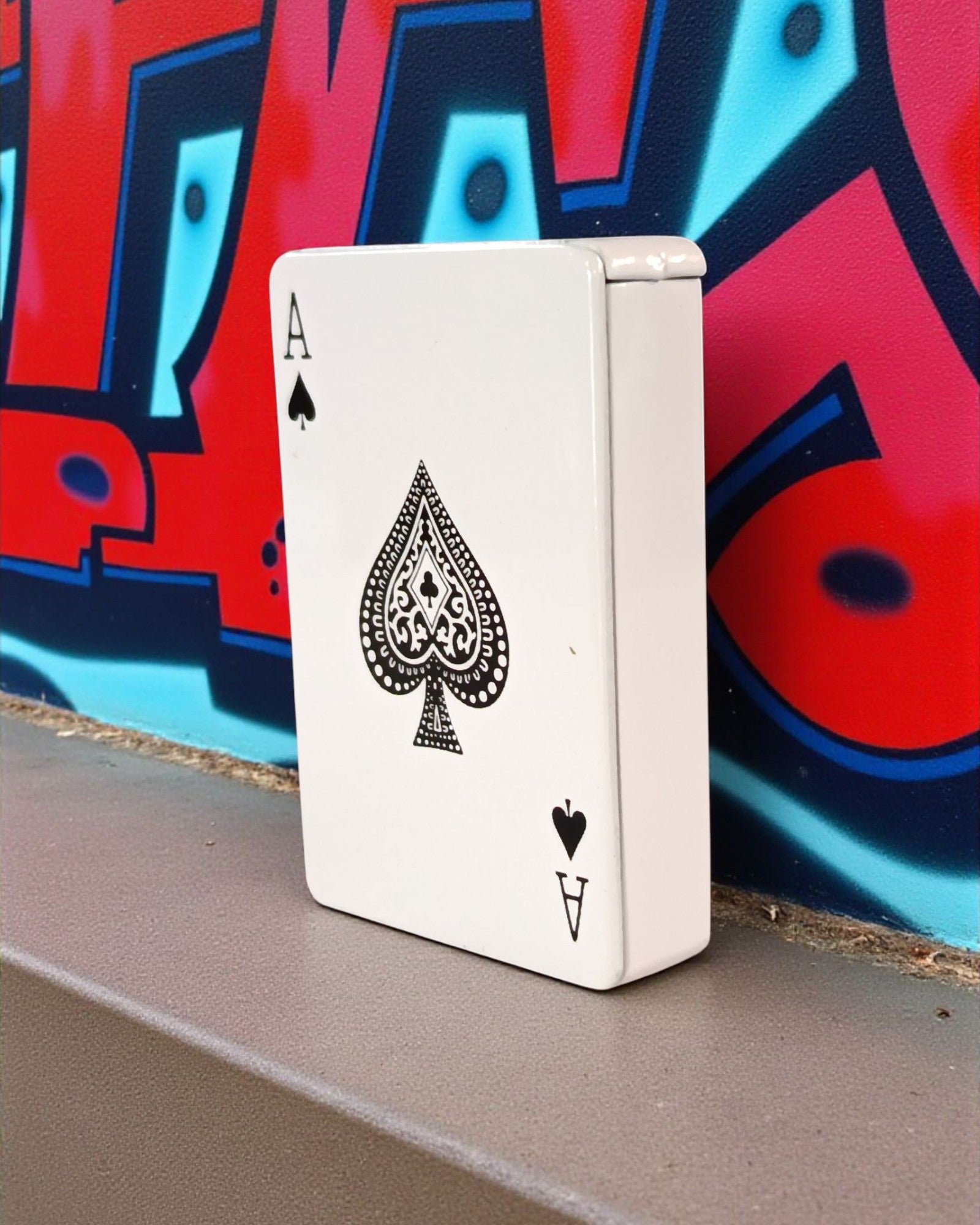 Ace Sliding Card Print Lighter