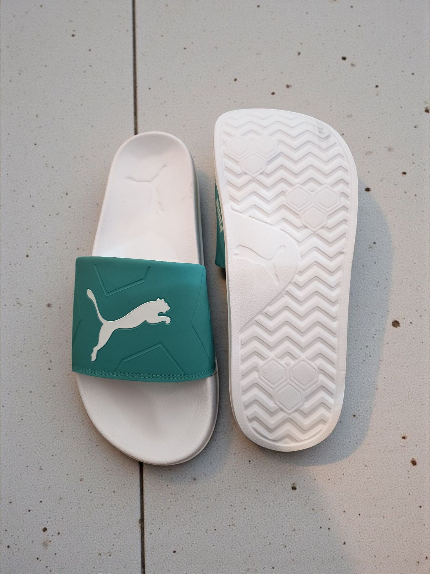 Puma Logo Printed Sliders for Men Green White