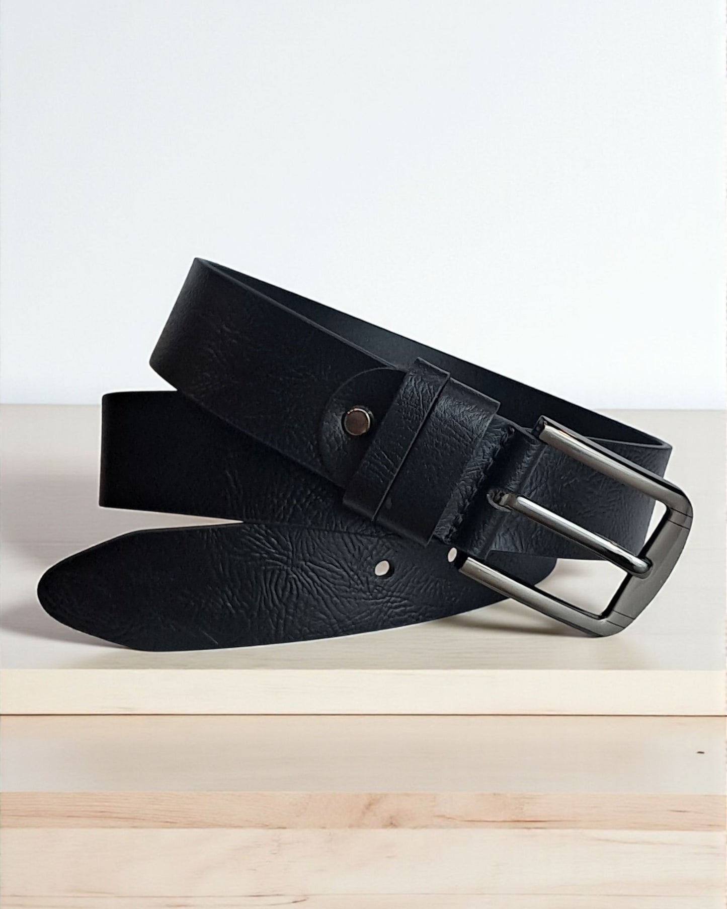 Scenario Textured Leather Belt S09