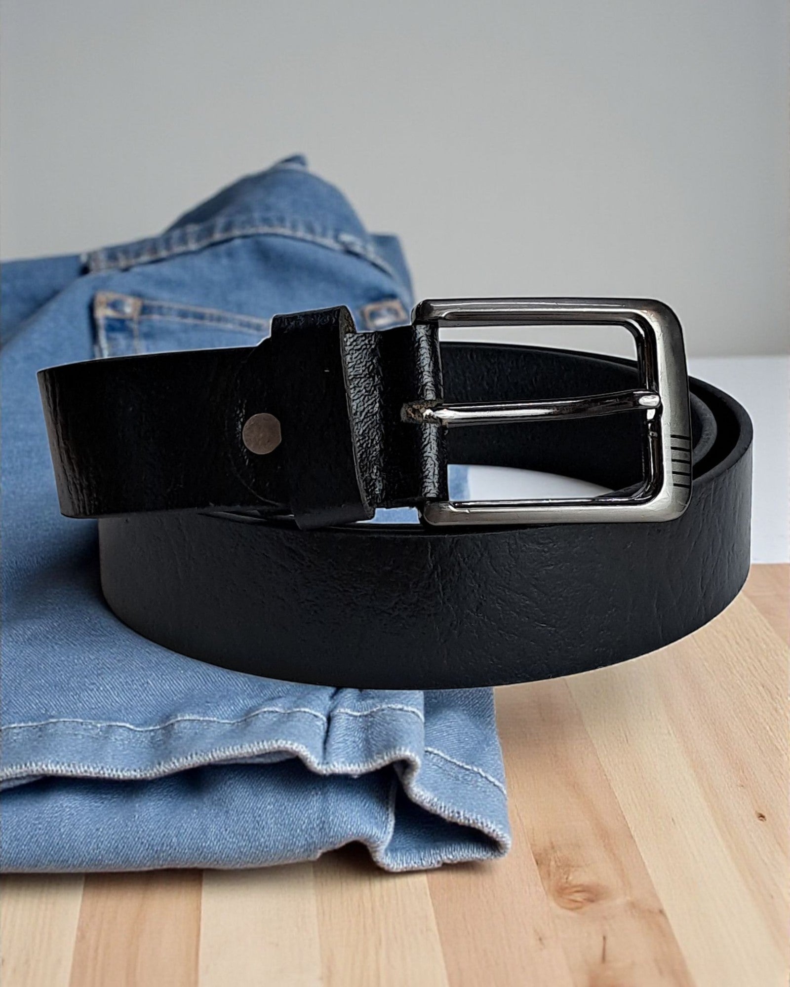 Scenario Textured Genuine Leather Belt S06