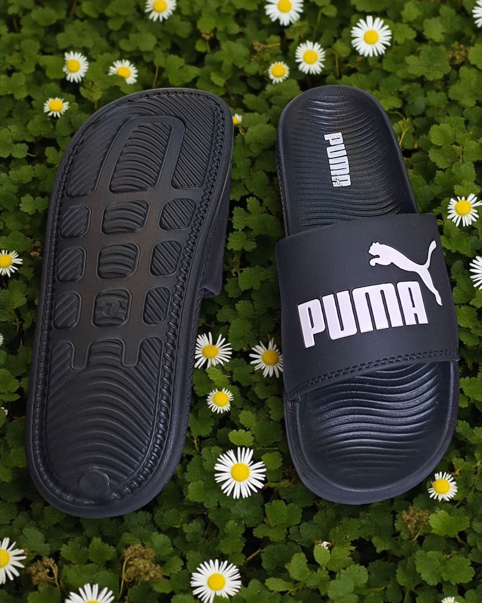Puma Name and logo Printed Slipper Black 03