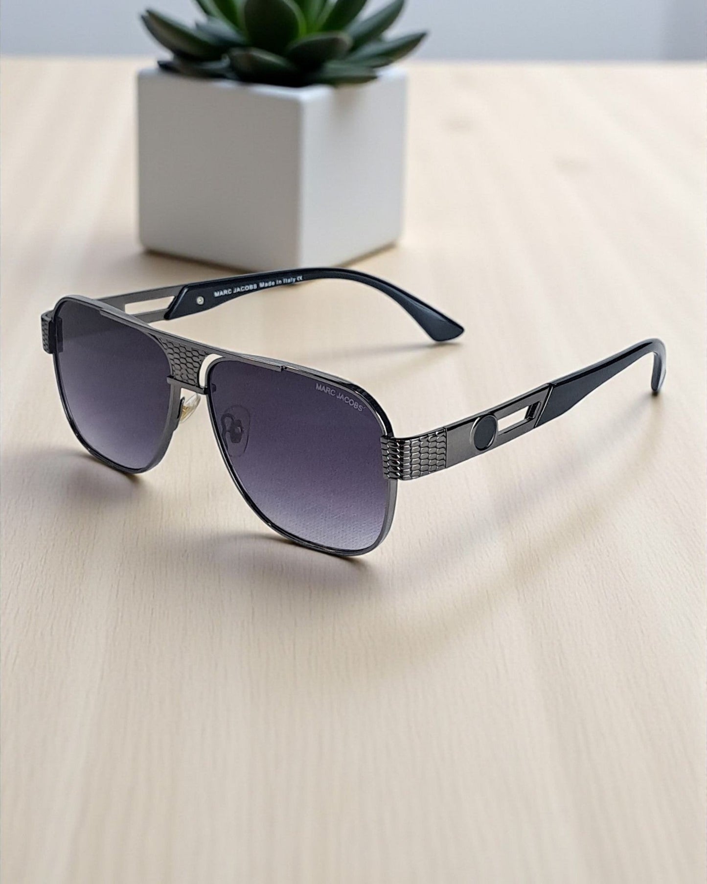 Marc Jacobs Classic Style Sunglasses for Men MJ01