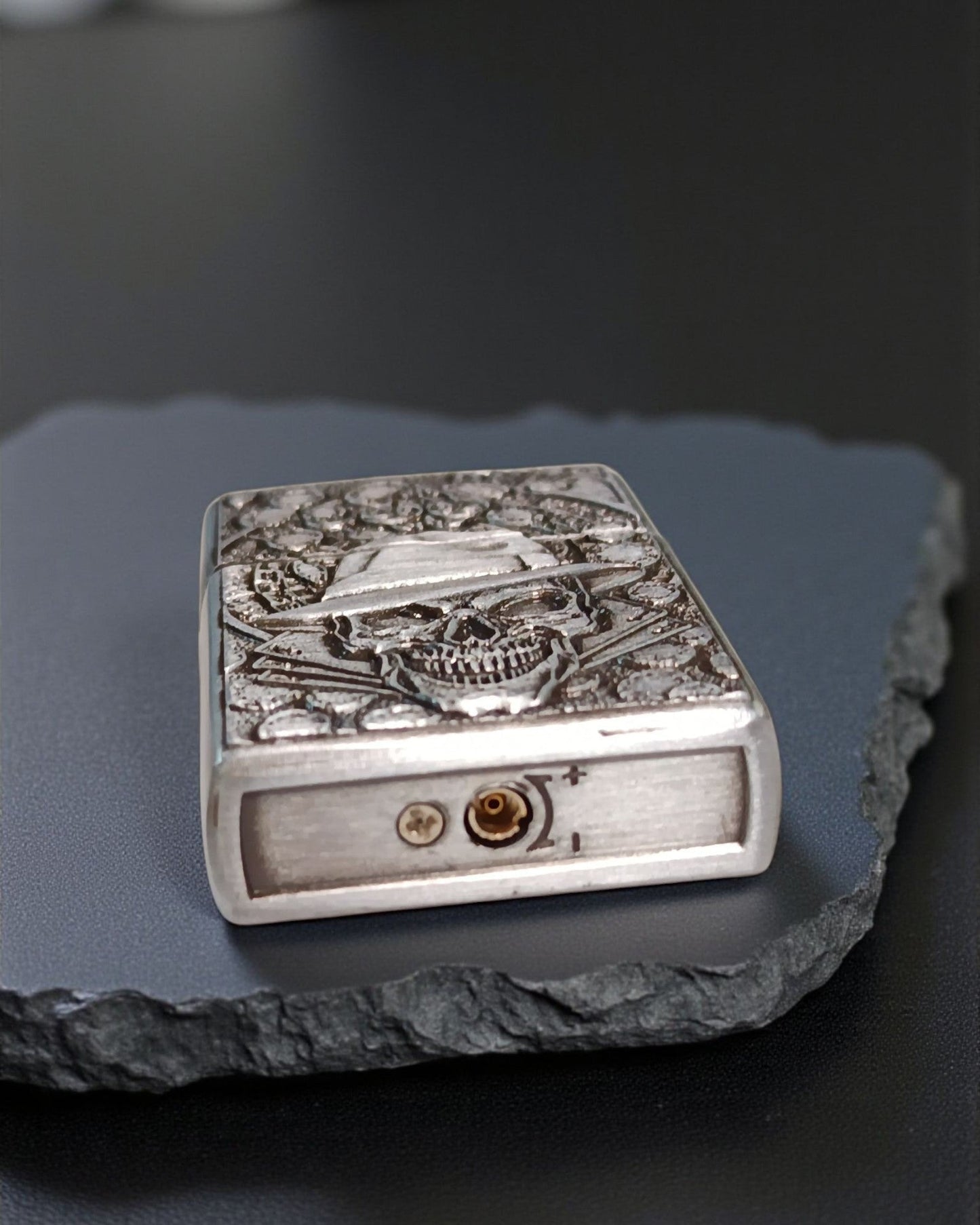 Zippo Style Skull Print Gas Lighter