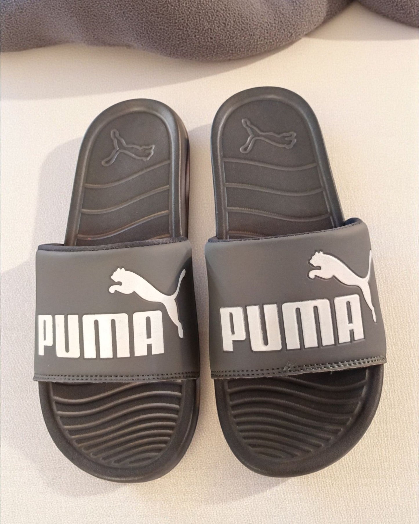 Puma logo and Name Printed Slipper Black