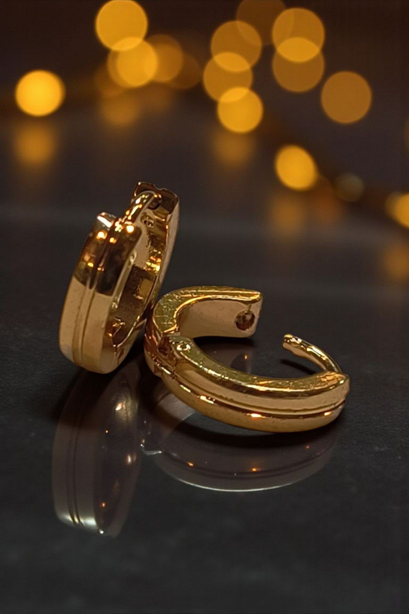 Single Line Golden Hoop Earring LJ 8