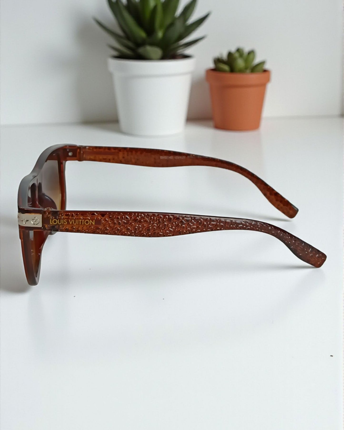 LV Square Frame Sunglasses for Men LA05