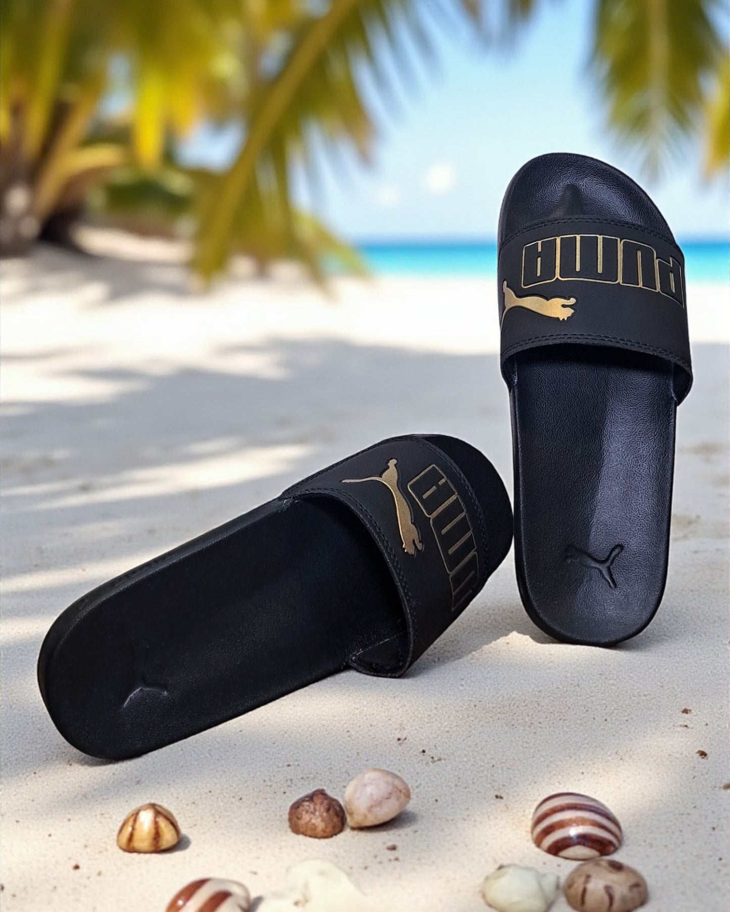 Puma Name and Logo Printed Slipper Black 01