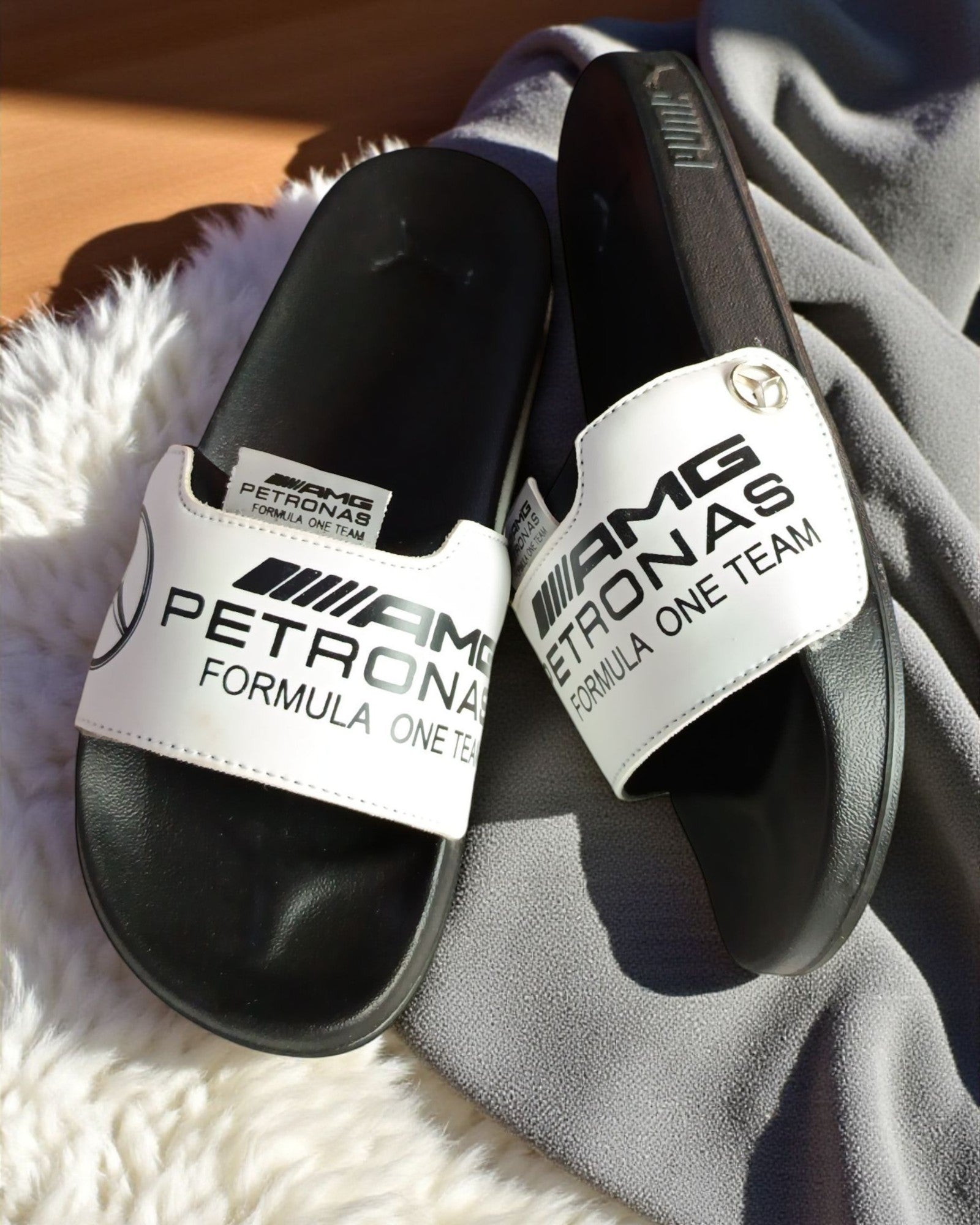 AMG Petronas Slipper White Black