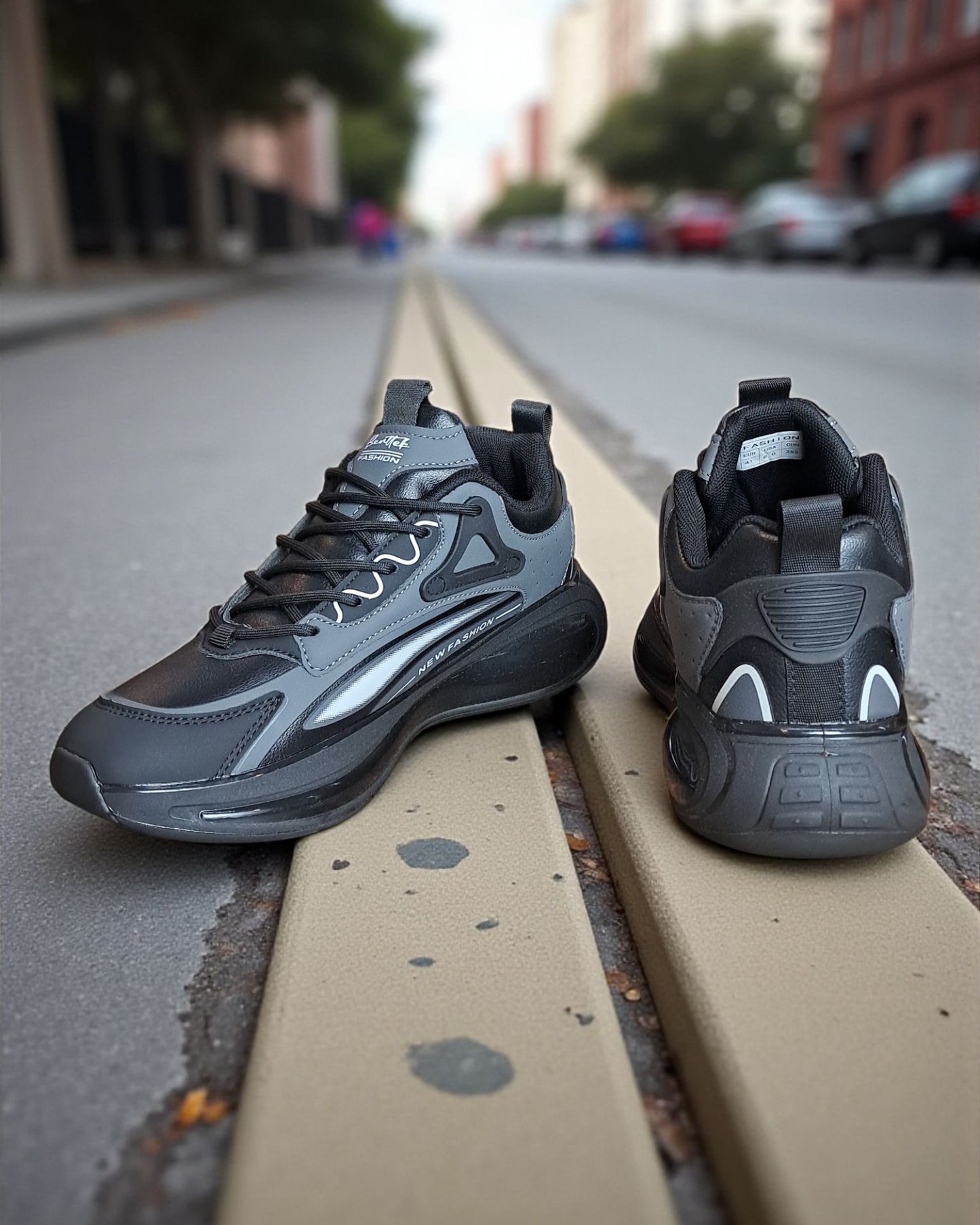 Fashion Action Sports Shoes Black White