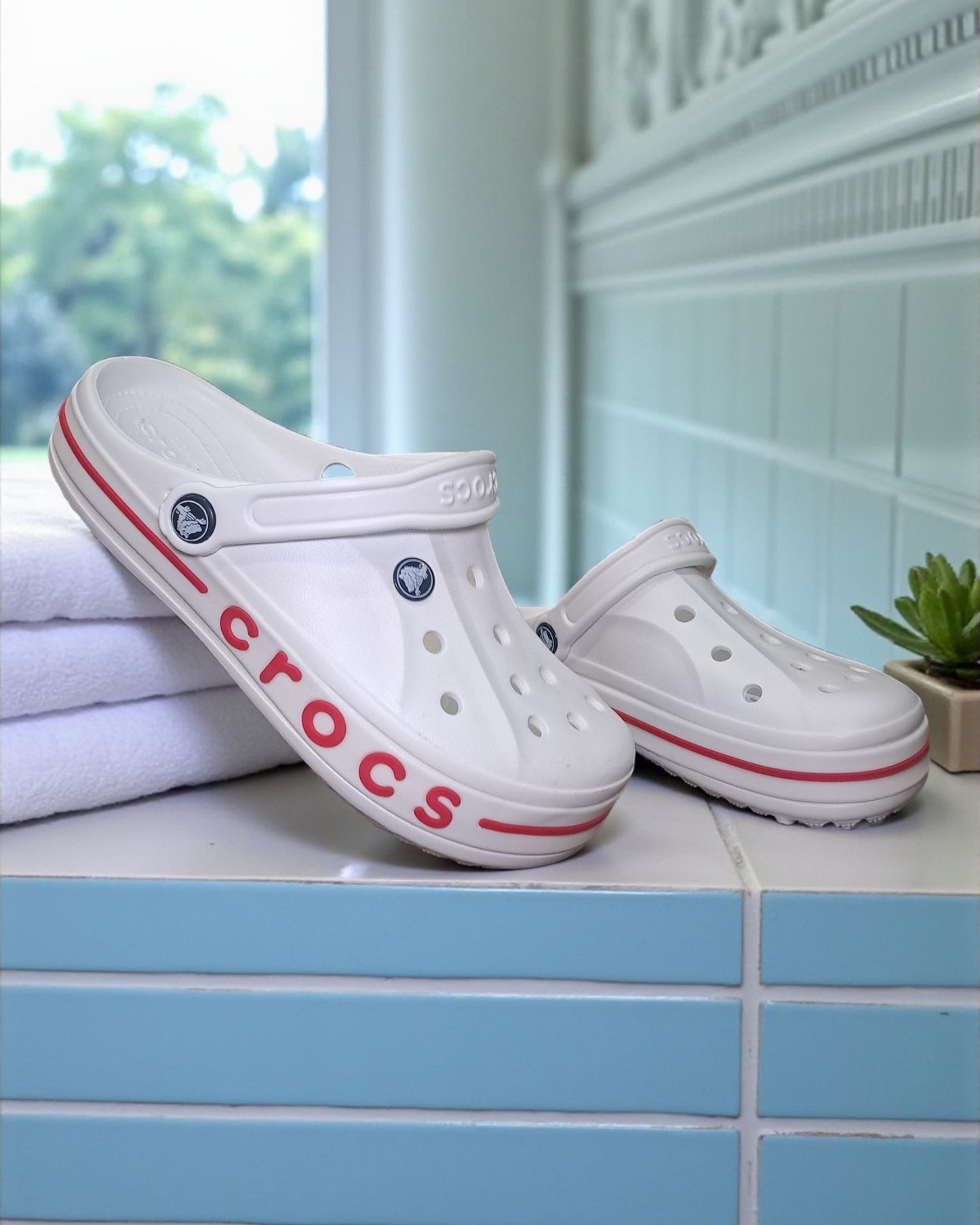 Crocs with Side Stripes for Men White Red