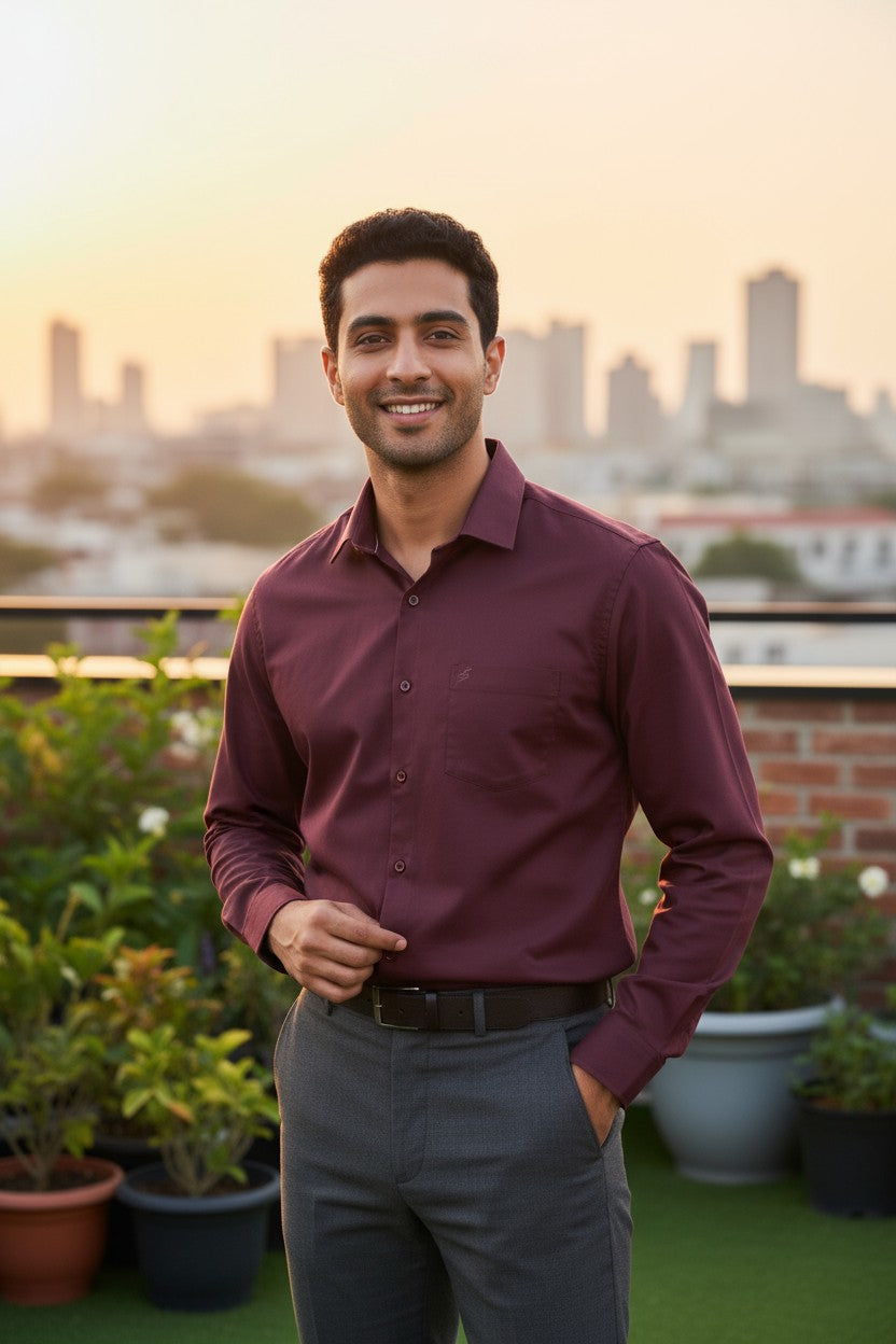 Tom Hatton Plain Shirt Maroon SA 5438